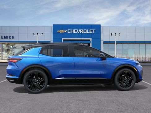 New 2026 Chevrolet Equinox EV RS image 5