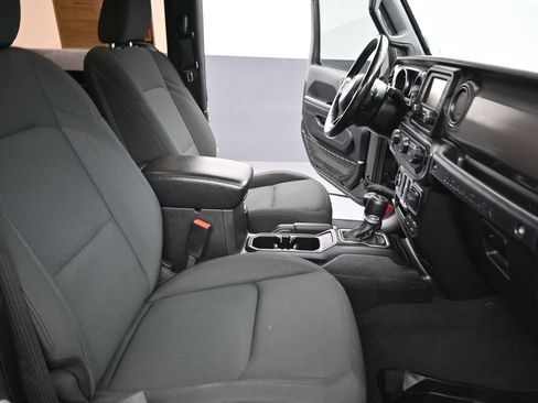Used 2020 Jeep Wrangler Sport image 25