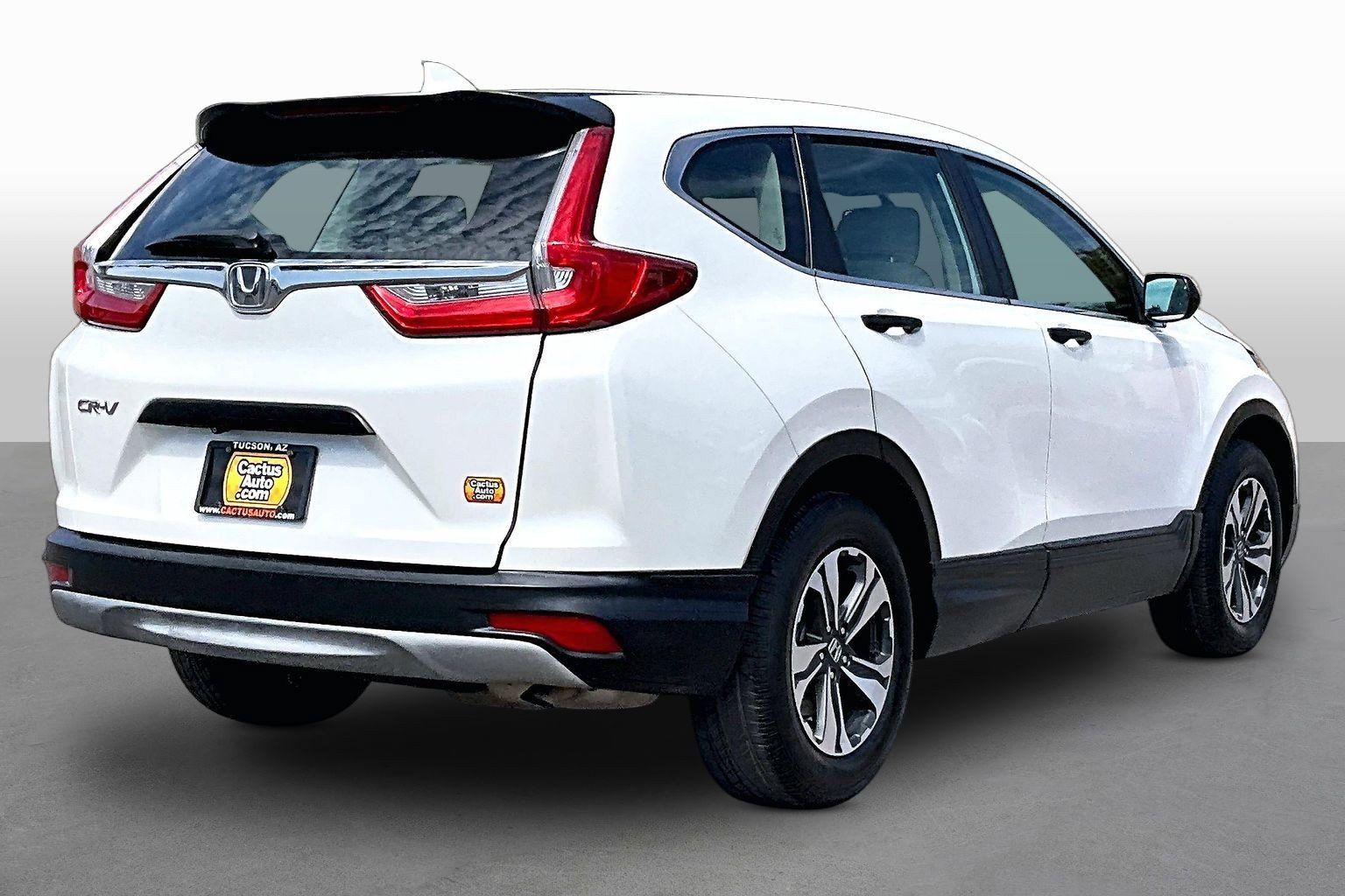 Used 2017 Honda CR-V LX image 2