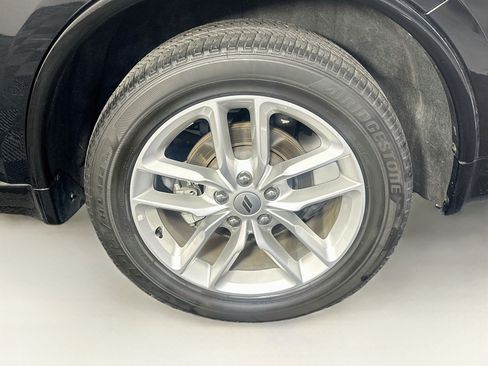 Used 2024 Dodge Durango GT AWD/4WD image 11