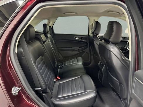 Used 2024 Ford Edge SEL image 25