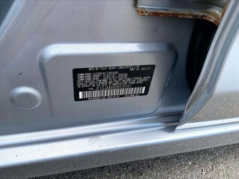 Used 2013 Subaru Impreza 2.0i AWD/4WD image 31