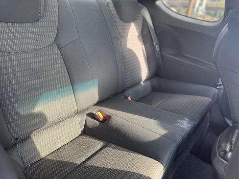 Used 2015 Hyundai Genesis 3.8 image 3