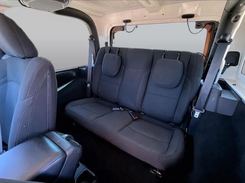 Used 2022 Jeep Wrangler Sport AWD/4WD image 12