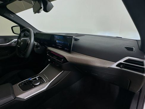 Used 2025 BMW i4 eDrive40 RWD image 48