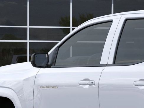 New 2026 Chevrolet Colorado LT image 12