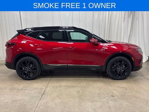 Used 2022 Chevrolet Blazer RS w/ Enhanced Convenience Package FWD image 2