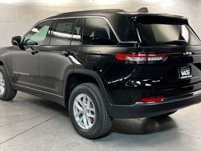 New 2026 Jeep Grand Cherokee Laredo