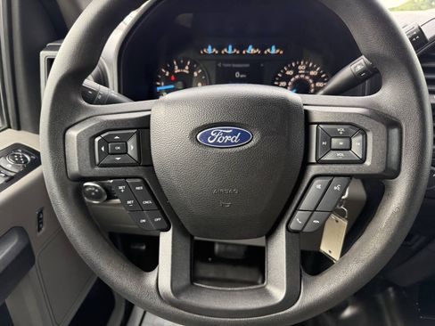 Used 2017 Ford F150 XL w/ Equipment Group 101A Mid AWD/4WD image 23