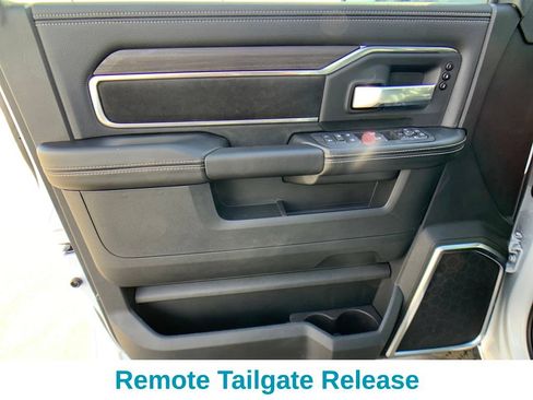 New 2026 RAM 2500 Laramie w/ Night Edition AWD/4WD image 11