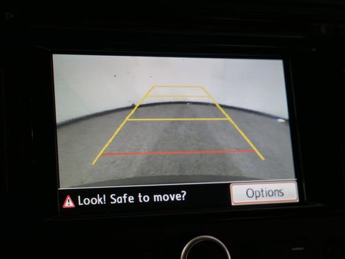 Used 2013 Volkswagen Tiguan SEL AWD/4WD image 33