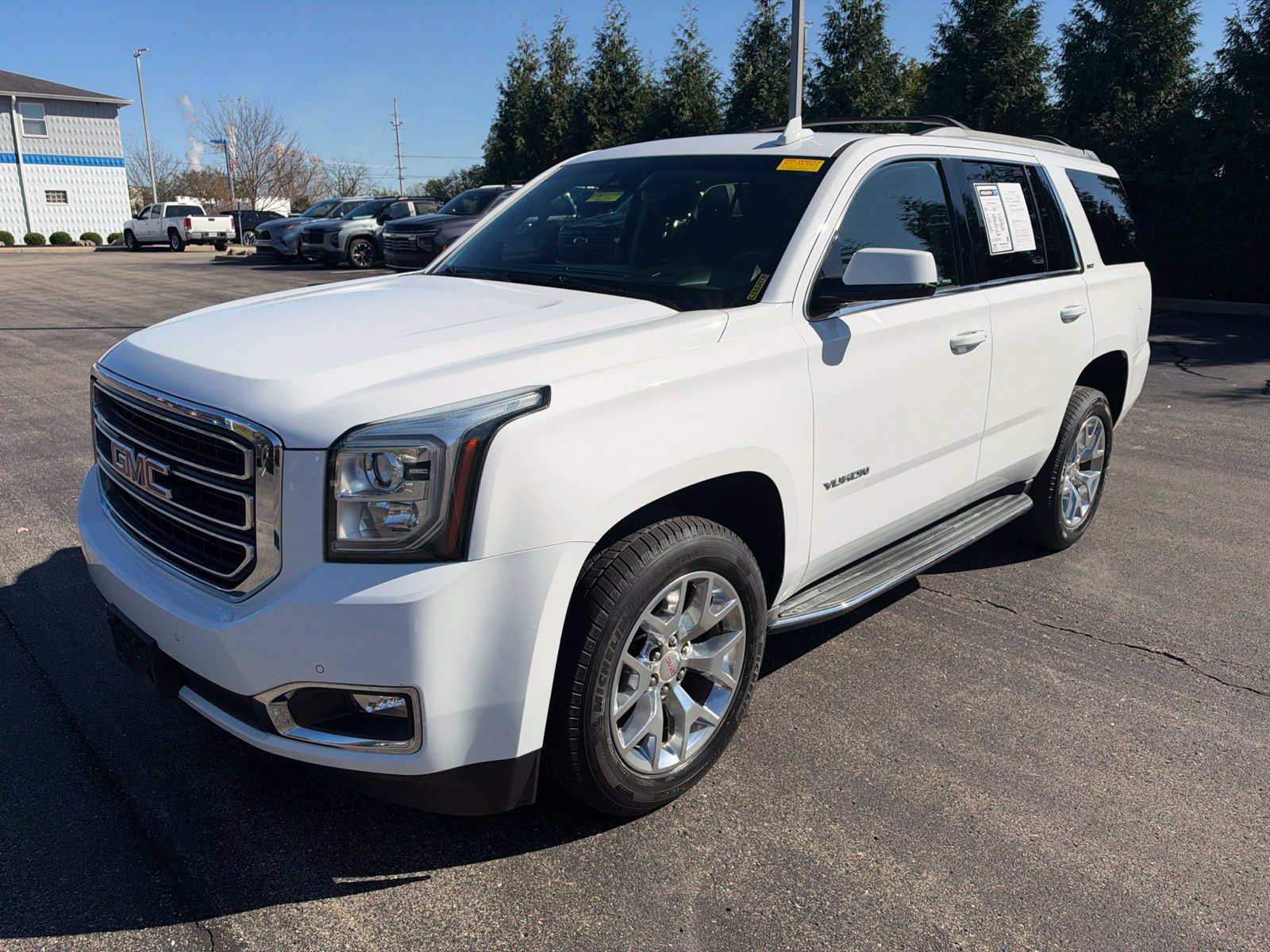 Used 2016 GMC Yukon SLT AWD/4WD image 9