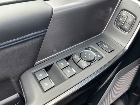 New 2026 Ford F250 Platinum AWD/4WD image 24