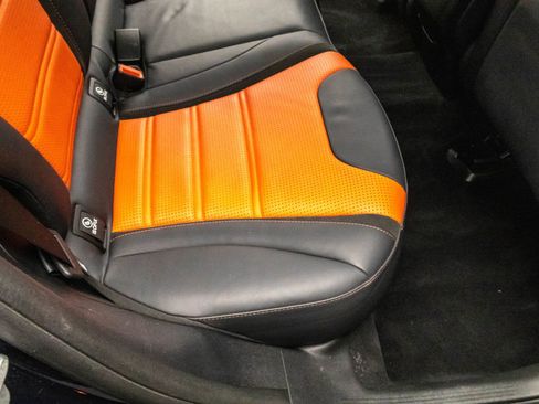 Used 2019 Mercedes-Benz GLC 63 AMG S image 36