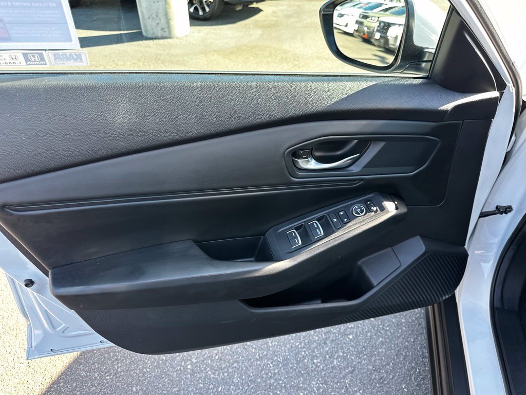 Used 2023 Honda Accord EX image 24