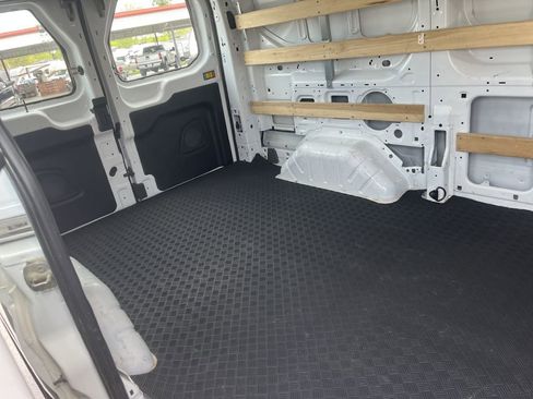 Used 2024 Ford Transit 250 Low Roof AWD w/ Exterior Upgrade Package image 17