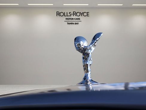 New 2026 Rolls-Royce Cullinan AWD/4WD image 7