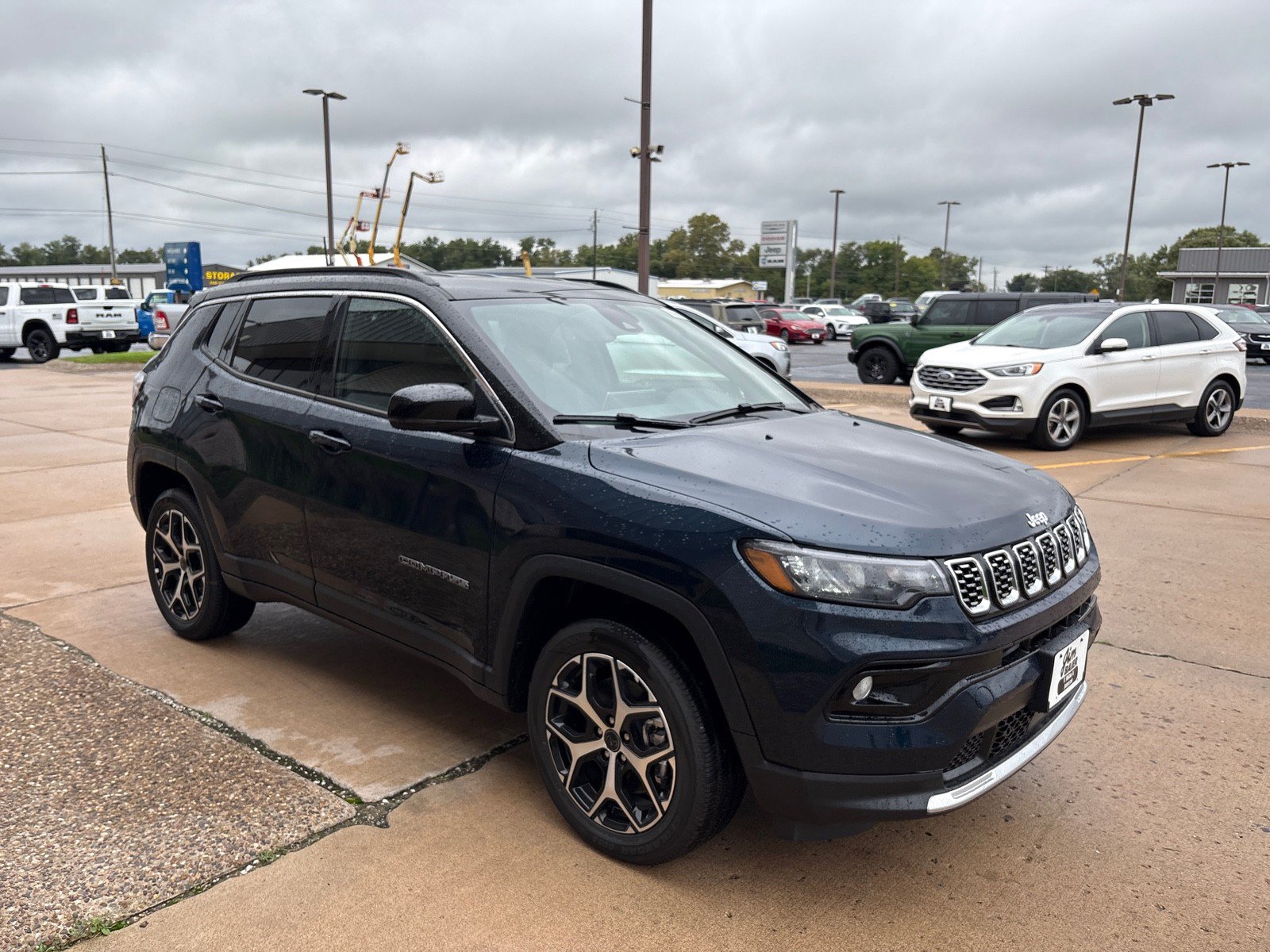 New 2026 Jeep Compass Limited AWD/4WD image 7