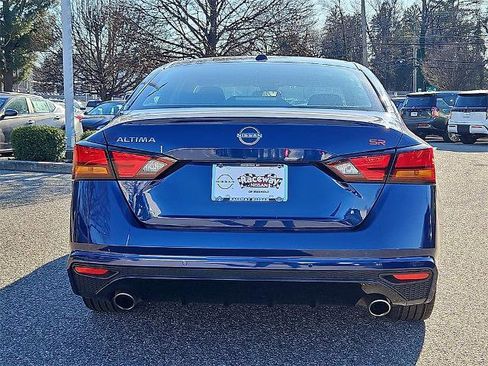 Certified 2023 Nissan Altima 2.5 SR image 7