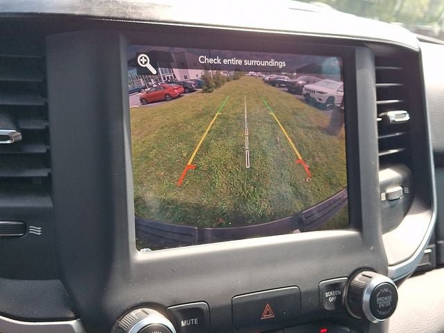 Used 2019 RAM 1500 Big Horn AWD/4WD image 17