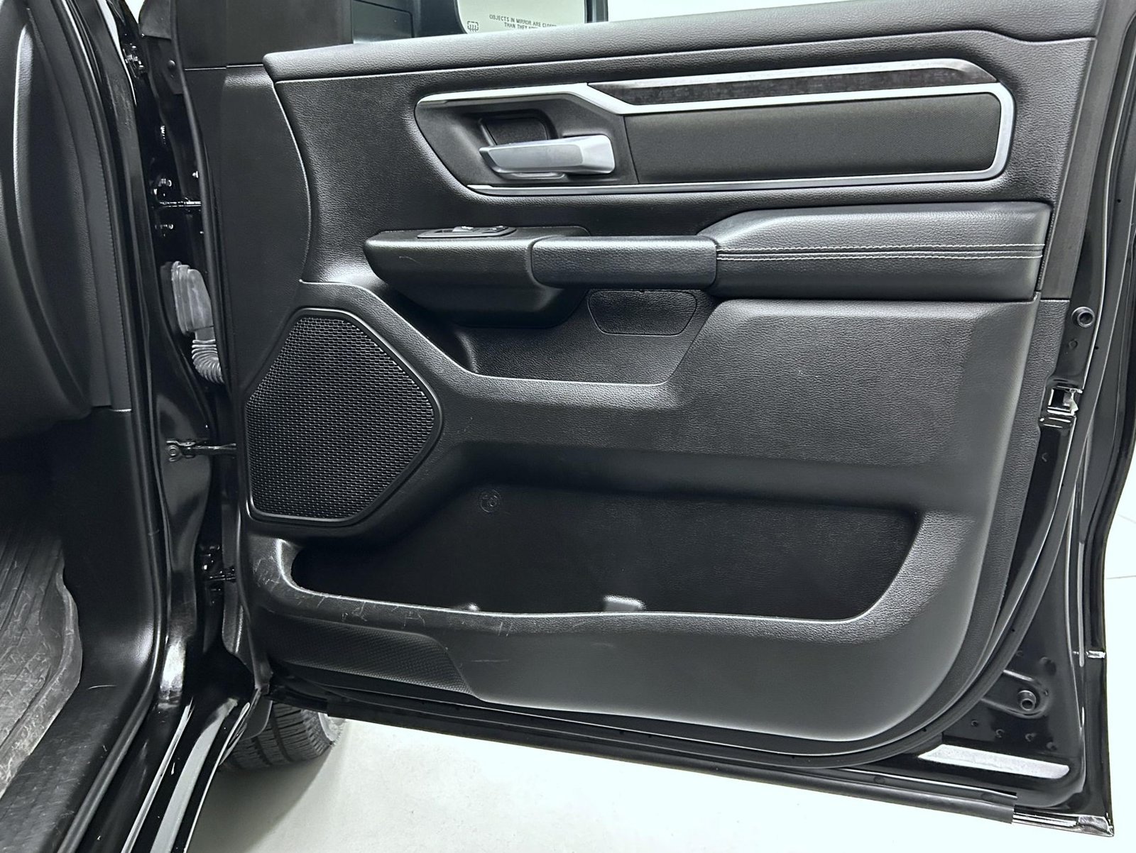 Used 2023 RAM 1500 Big Horn AWD/4WD image 16