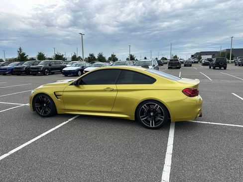 Used 2017 BMW M4 Coupe RWD image 10