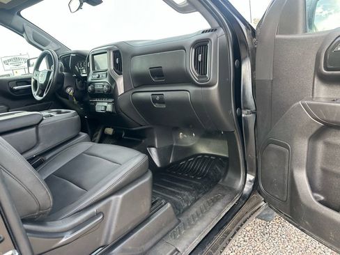 Used 2021 Chevrolet Silverado 1500 W/T w/ WT Value Package AWD/4WD image 14