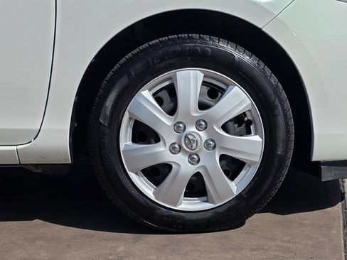 Used 2014 Toyota Prius C Two FWD image 13