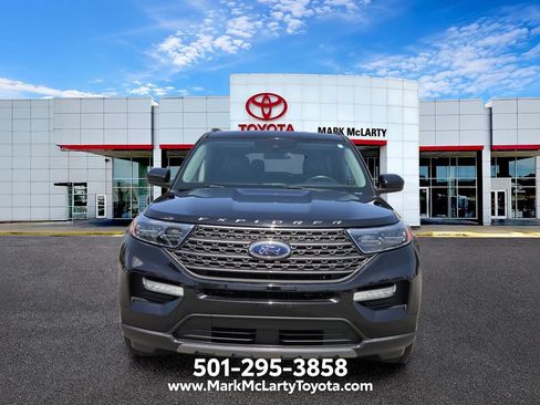 Used 2022 Ford Explorer XLT w/ Equipment Group 202A RWD image 8