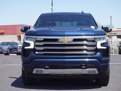 Certified 2023 Chevrolet Silverado 1500 High Country AWD/4WD image 5