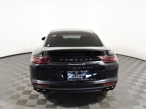 Used 2020 Porsche Panamera 4S image 5