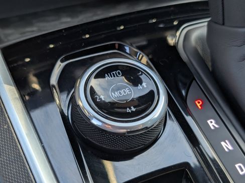 Used 2024 Chevrolet Colorado Trail Boss w/ Advanced Trailering Package image 4