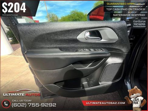 Used 2019 Chrysler Pacifica Touring-L w/ Advanced Safetytec Group FWD image 12