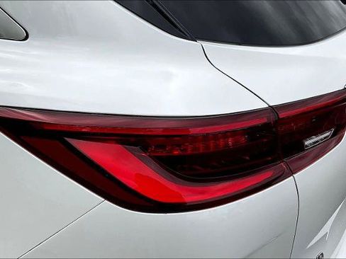 Certified 2023 INFINITI QX50 Luxe AWD/4WD image 22