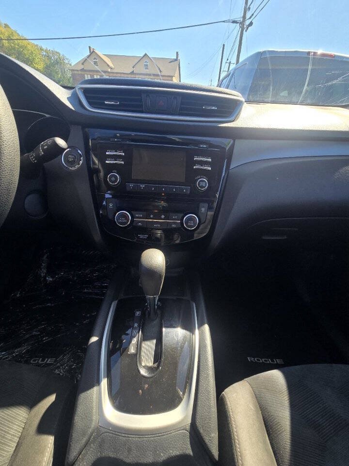Used 2015 Nissan Rogue SV AWD/4WD image 34