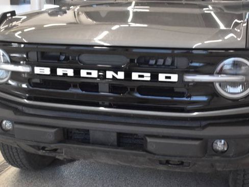 Used 2024 Ford Bronco Outer Banks AWD/4WD image 13