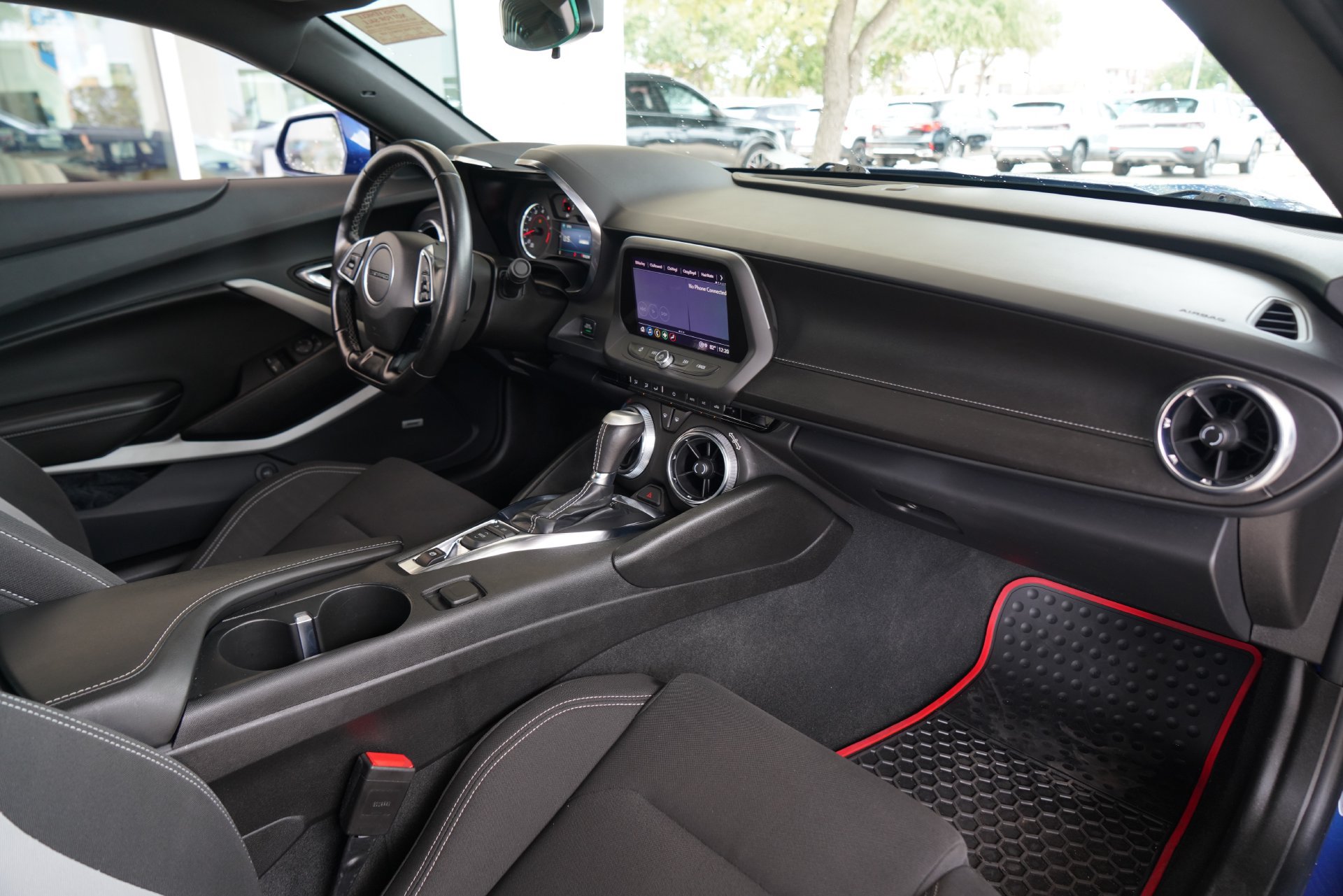 Used 2022 Chevrolet Camaro LT w/ Technology Package RWD image 22