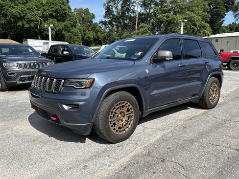 Used 2021 Jeep Grand Cherokee Trailhawk w/ Trailhawk Luxury Group AWD/4WD image 1