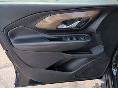 Used 2018 GMC Terrain SLE FWD image 11