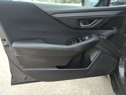 Used 2023 Subaru Outback Premium image 16