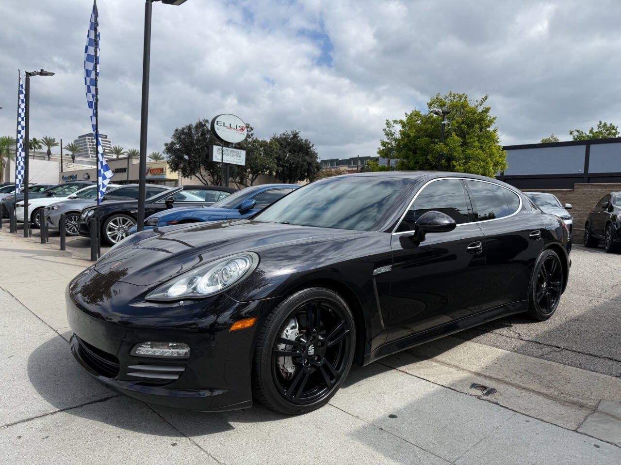 Used 2011 Porsche Panamera 4S AWD/4WD image 8