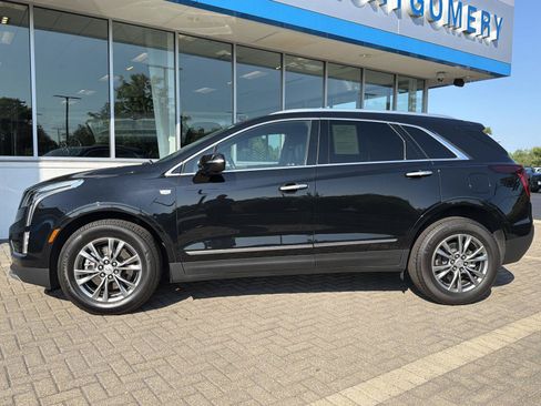 Used 2023 Cadillac XT5 Premium Luxury AWD/4WD image 2