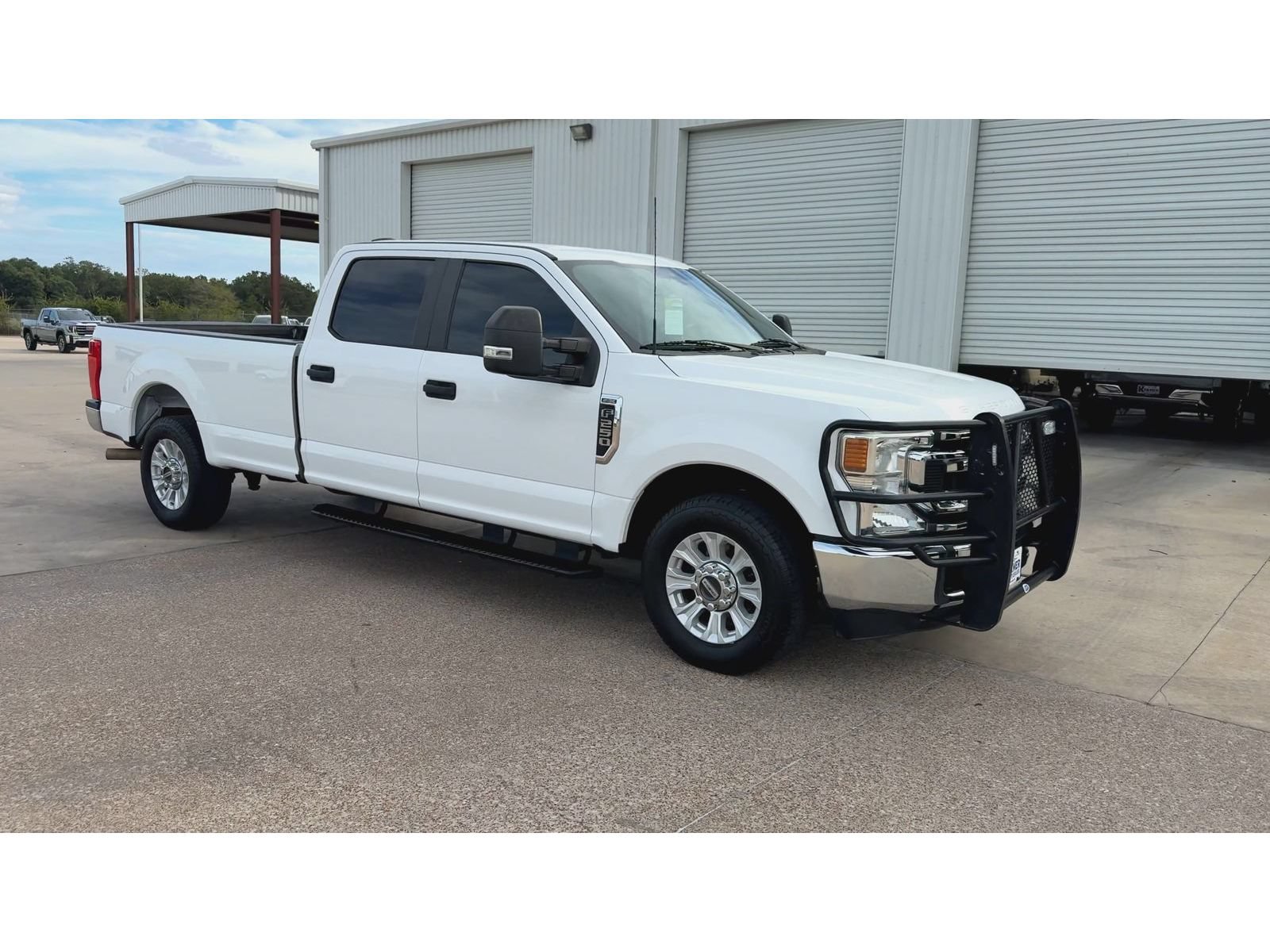 Used 2022 Ford F250 XL w/ STX Appearance Package RWD image 2