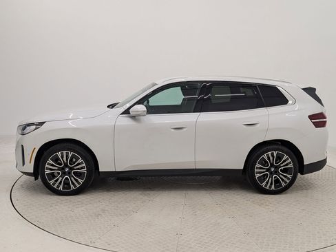 Used 2026 BMW X3 xDrive30 w/ Convenience Package AWD/4WD image 2