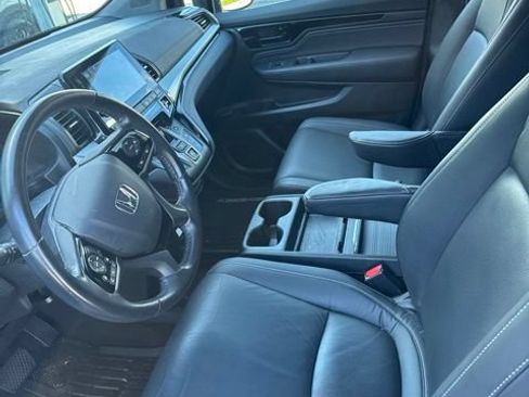 Used 2024 Honda Odyssey Touring image 7