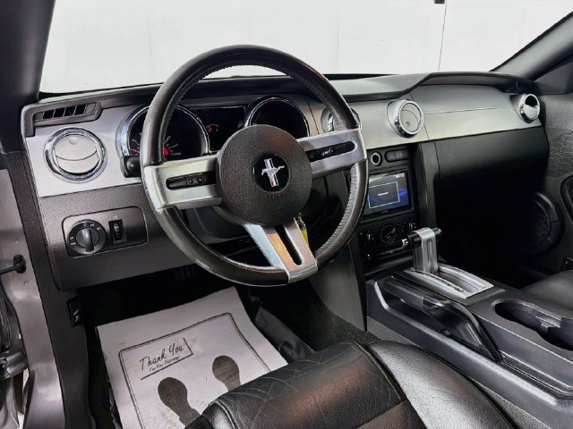 Used 2006 Ford Mustang GT Premium RWD image 9