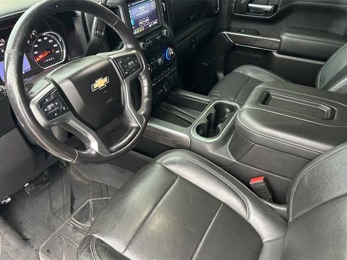 Used 2019 Chevrolet Silverado 1500 LTZ image 9