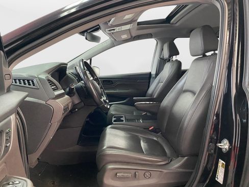 Used 2019 Honda Odyssey EX-L image 18