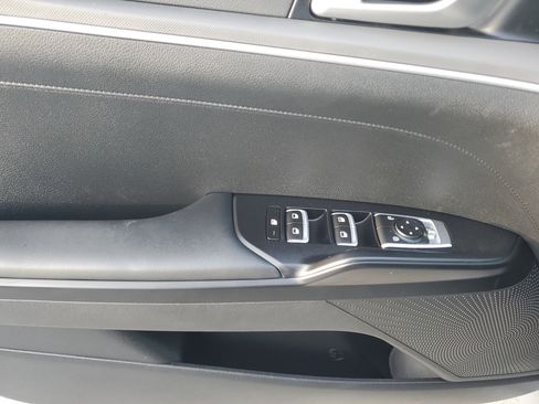 Used 2023 Kia K5 GT-Line image 18