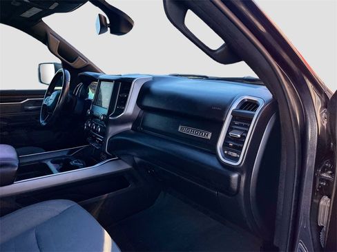 Used 2021 RAM 1500 Big Horn image 27